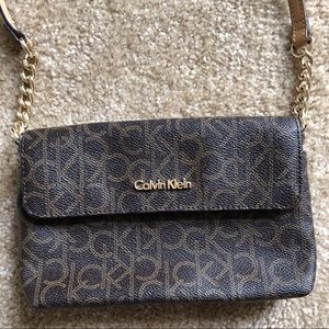 Calvin Klein Logo Crossbody